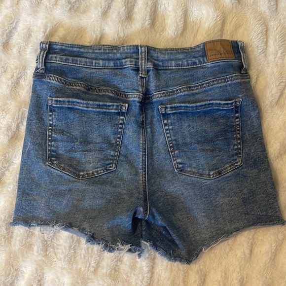American Eagle Jeans Shorts - Picture 2 of 3